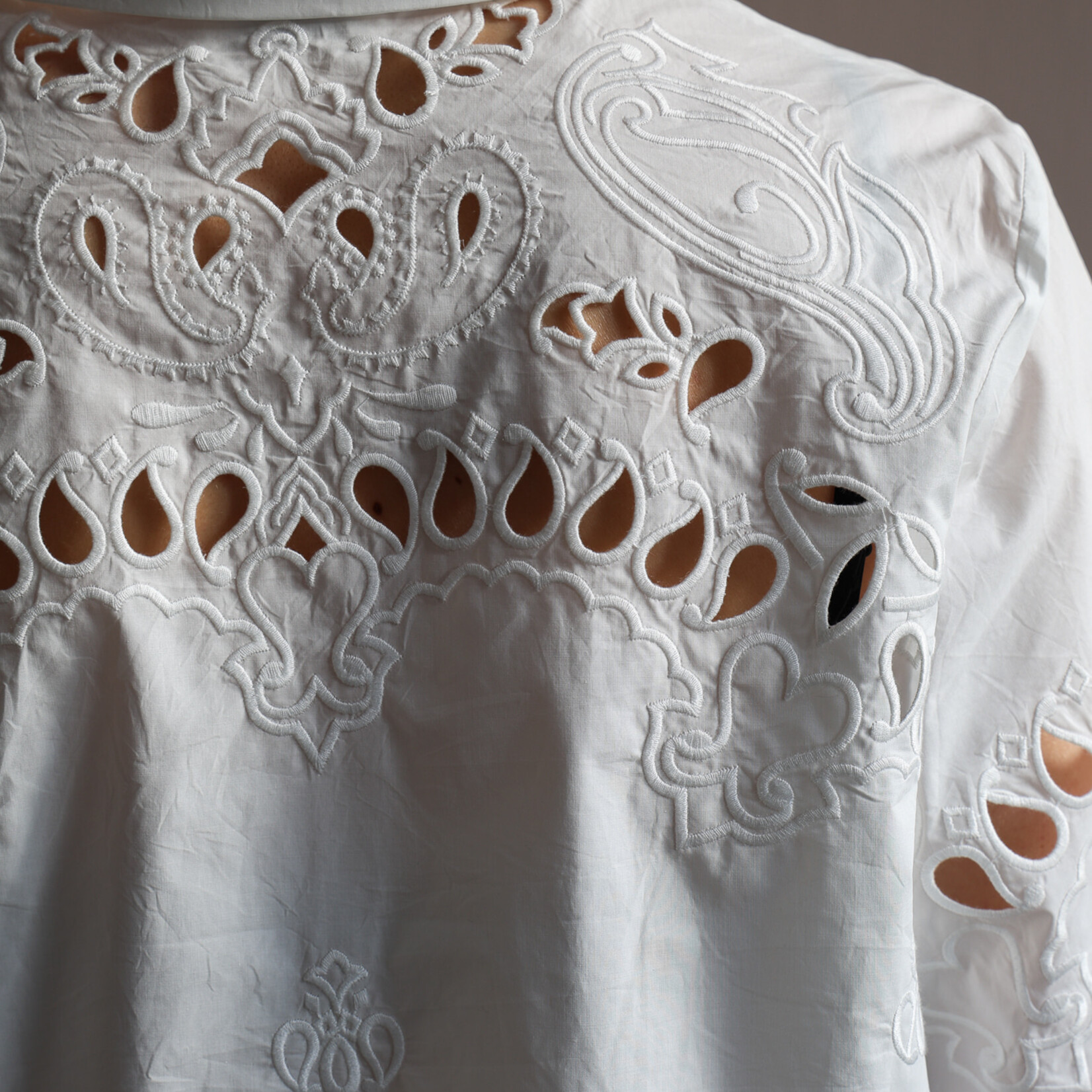 Ottod'Ame Embroidered white shirt