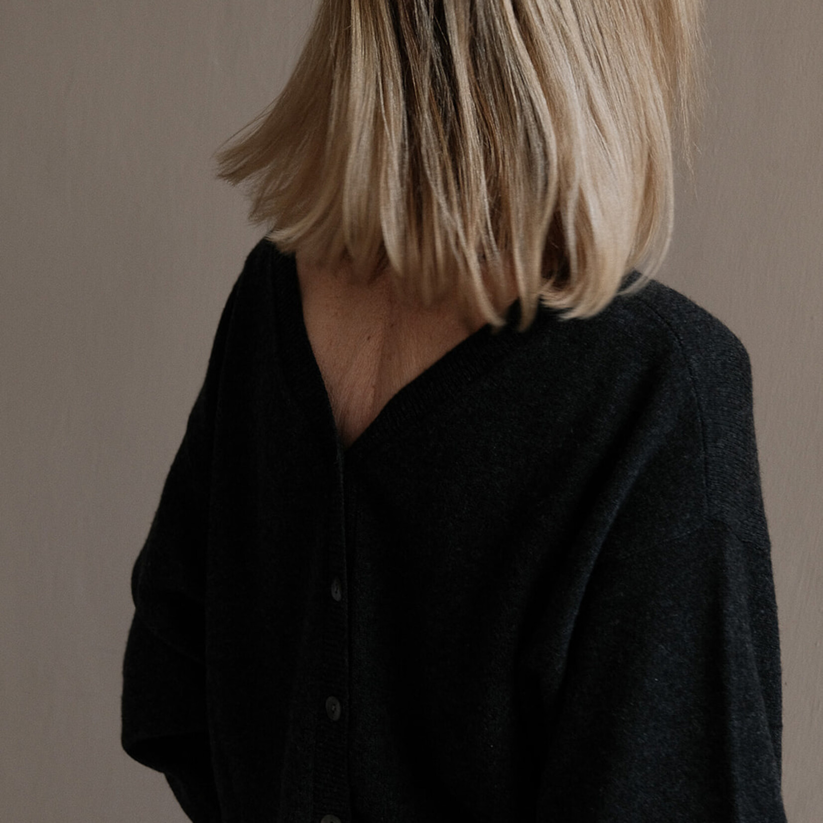Colorush Layback luxe button grafhite
