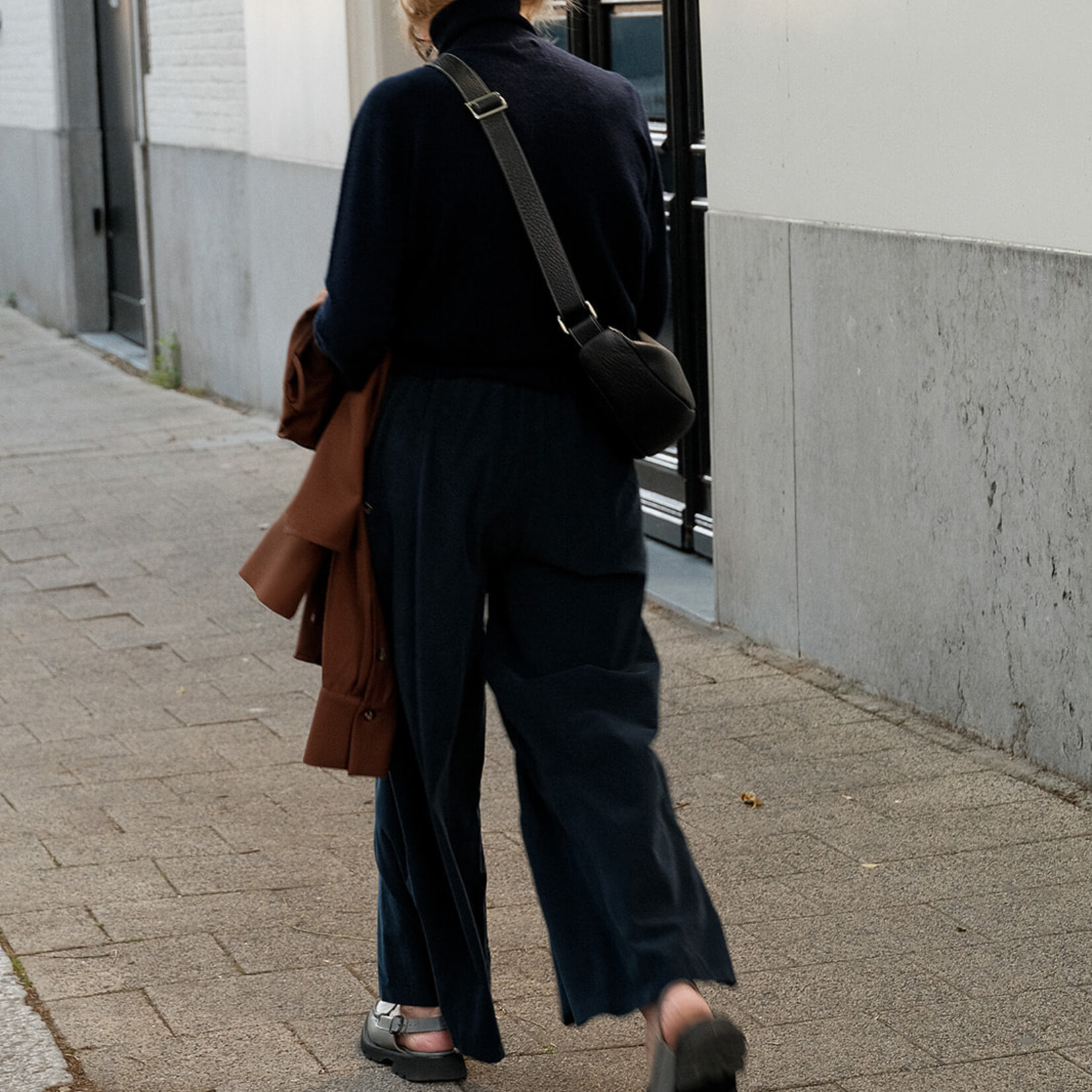 Corduroy trouser dark blue