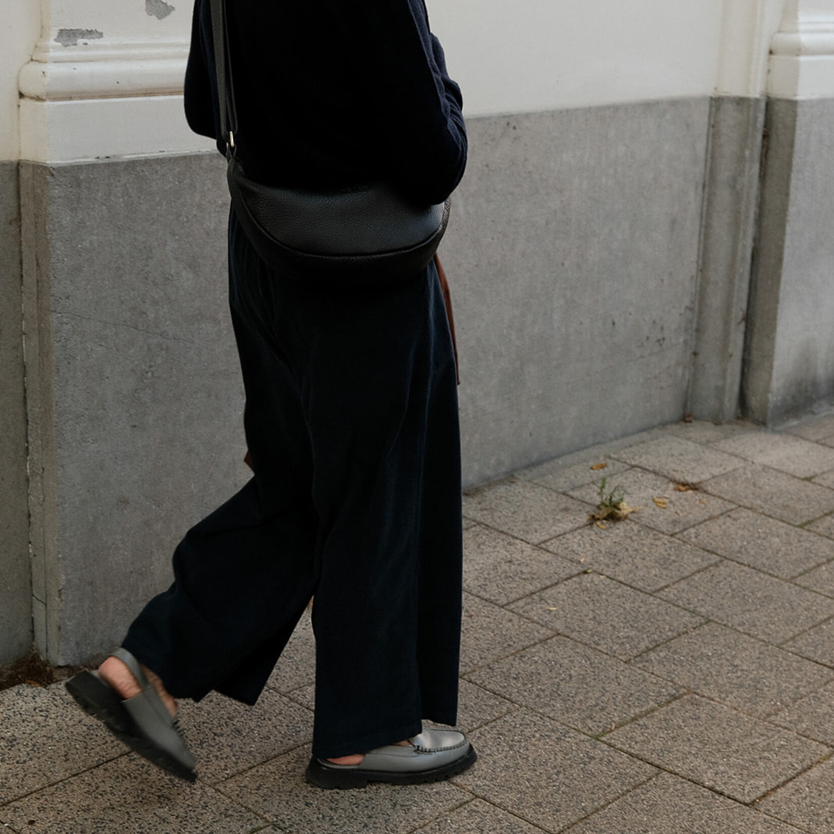 Corduroy trouser dark blue