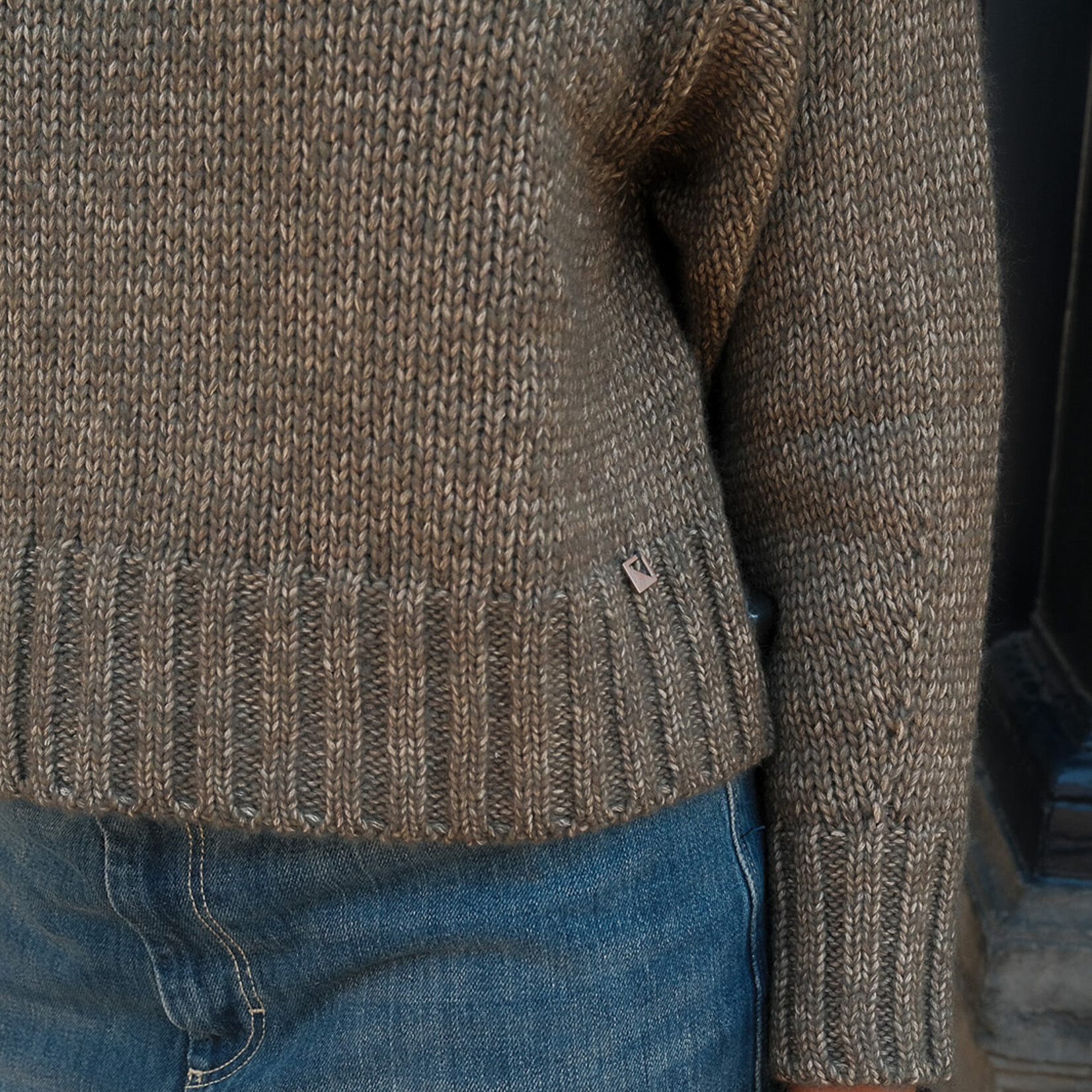 Sweater kaki
