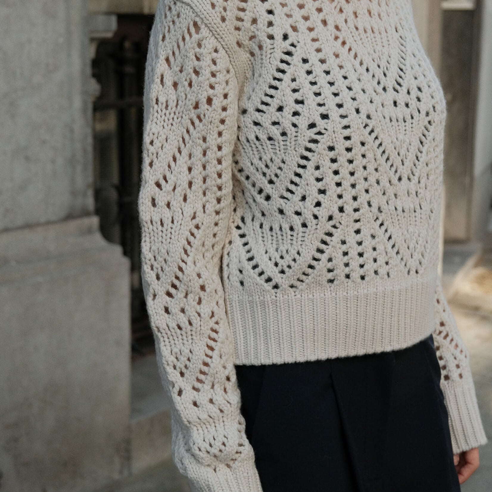 White + Warren cashmere blend crewneck