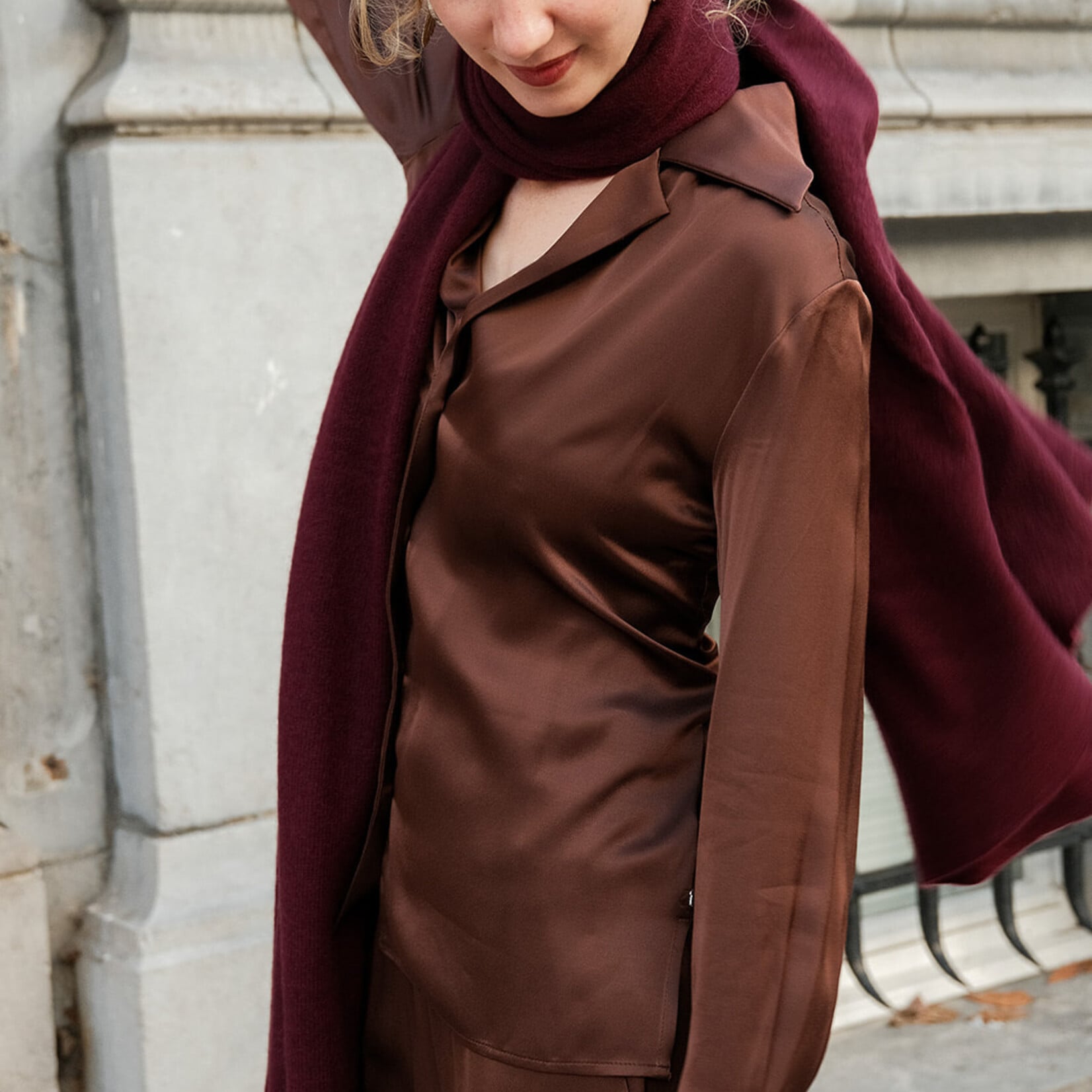 White + Warren Cashmere Travel Wrap  SANGRIA