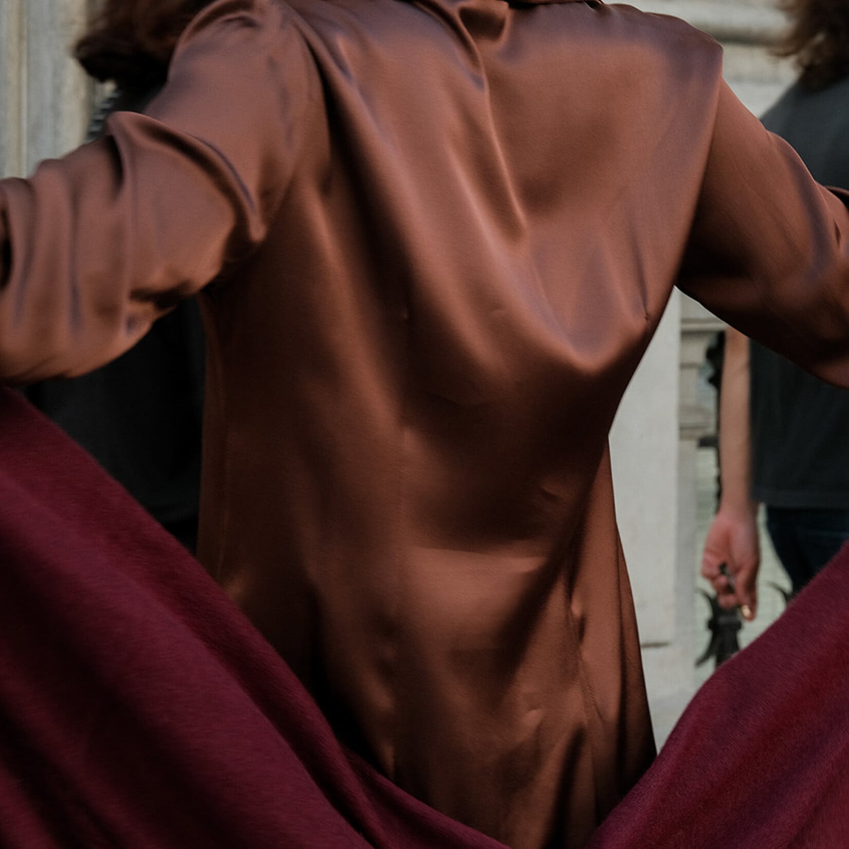 White + Warren Cashmere Travel Wrap  SANGRIA