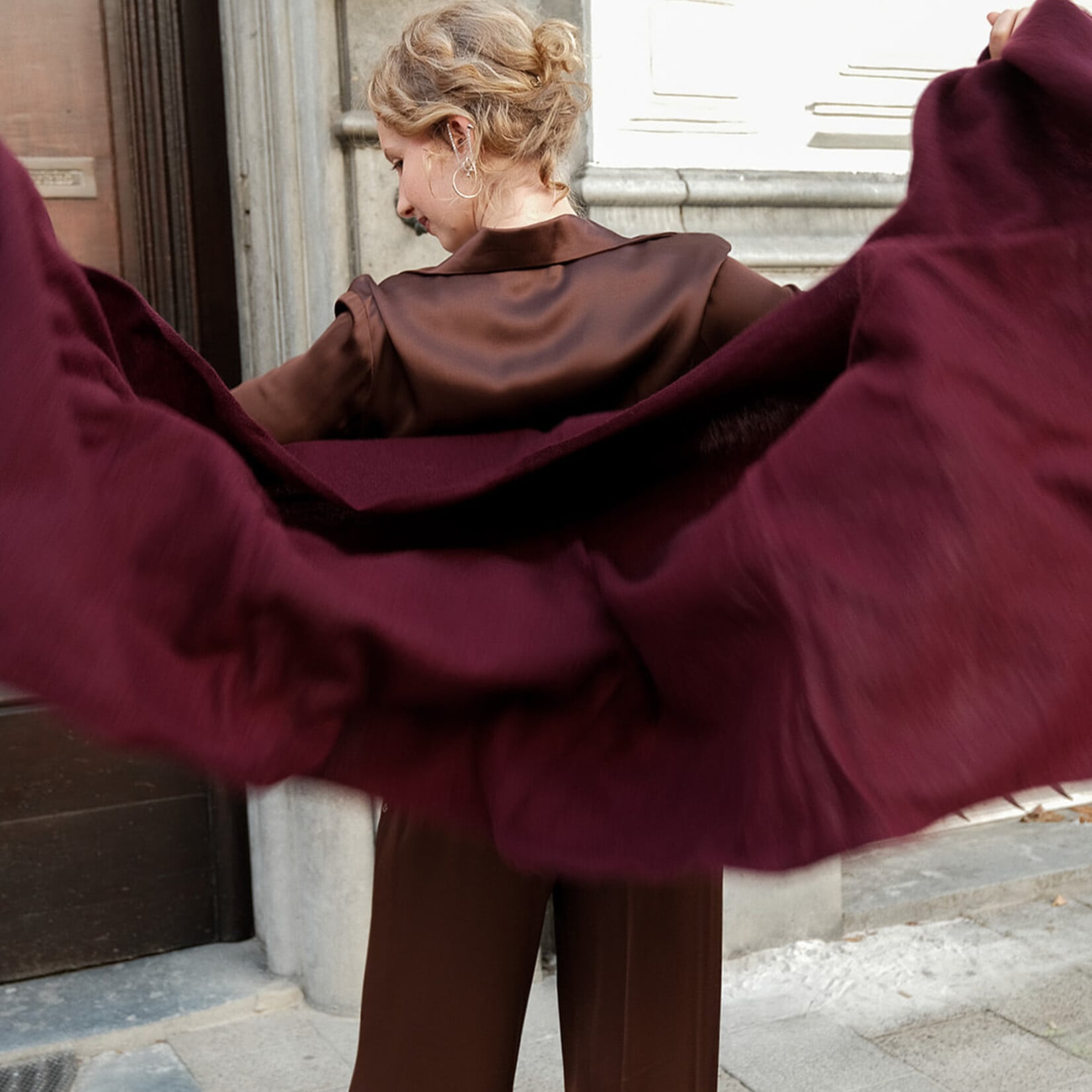 White + Warren Cashmere Travel Wrap  SANGRIA