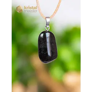 Onyx pendant with silver loop - no. 2