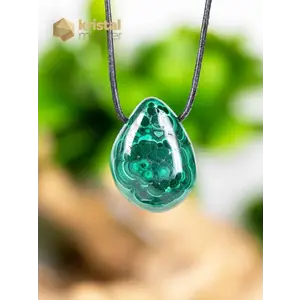 Malachite Pendant drilled - no. 4