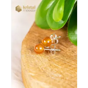 Carnelian Earrings - 6 mm