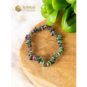 Ruby in Zoisite Chip Bracelet