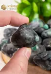 Emerald Tumbled Stones - Size M