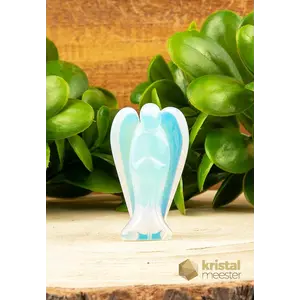 Opalite Angel - 5.5 cm (man-made)