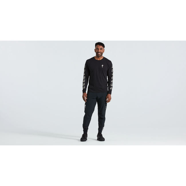 SPECIAL EYES TEE LS BLK L