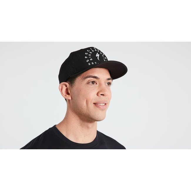 NEW ERA STOKE TRUCKER HAS BLK OSFA