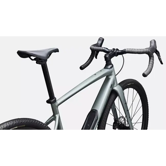 DIVERGE 4 COMP ALLOY SATIN SHADOW SILVER