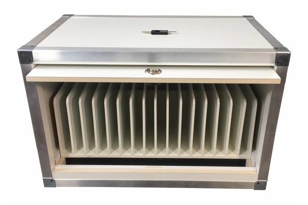 iPadspullekes.nl iPad opbergsysteem voor 17 iPads met deur