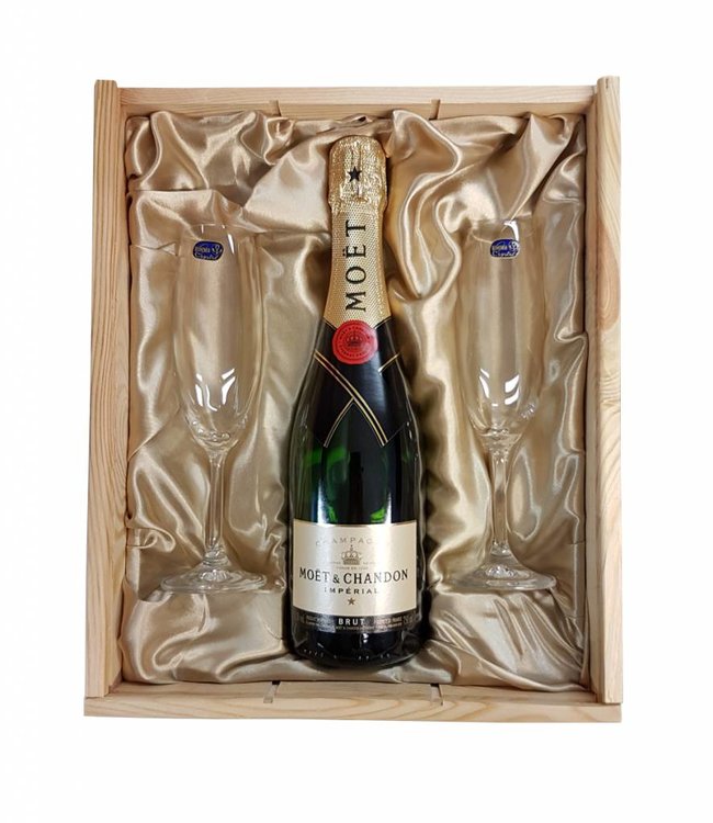 Champagnepakket met 2 champagneglazen - Moët & Chandon Impérial Brut