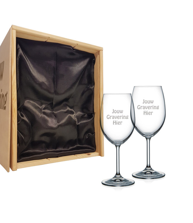 Wijnkist met wijnglazen graveren