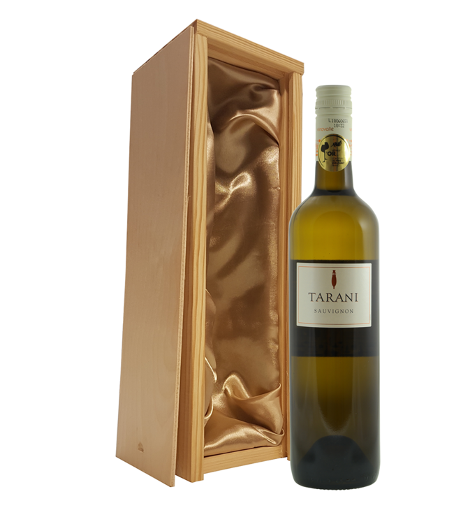 Wijnpakket met gegraveerde deksel en keuze fles wijn