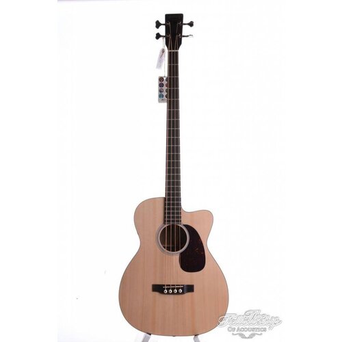 Martin BCPA4 Akoestische Basgitaar
