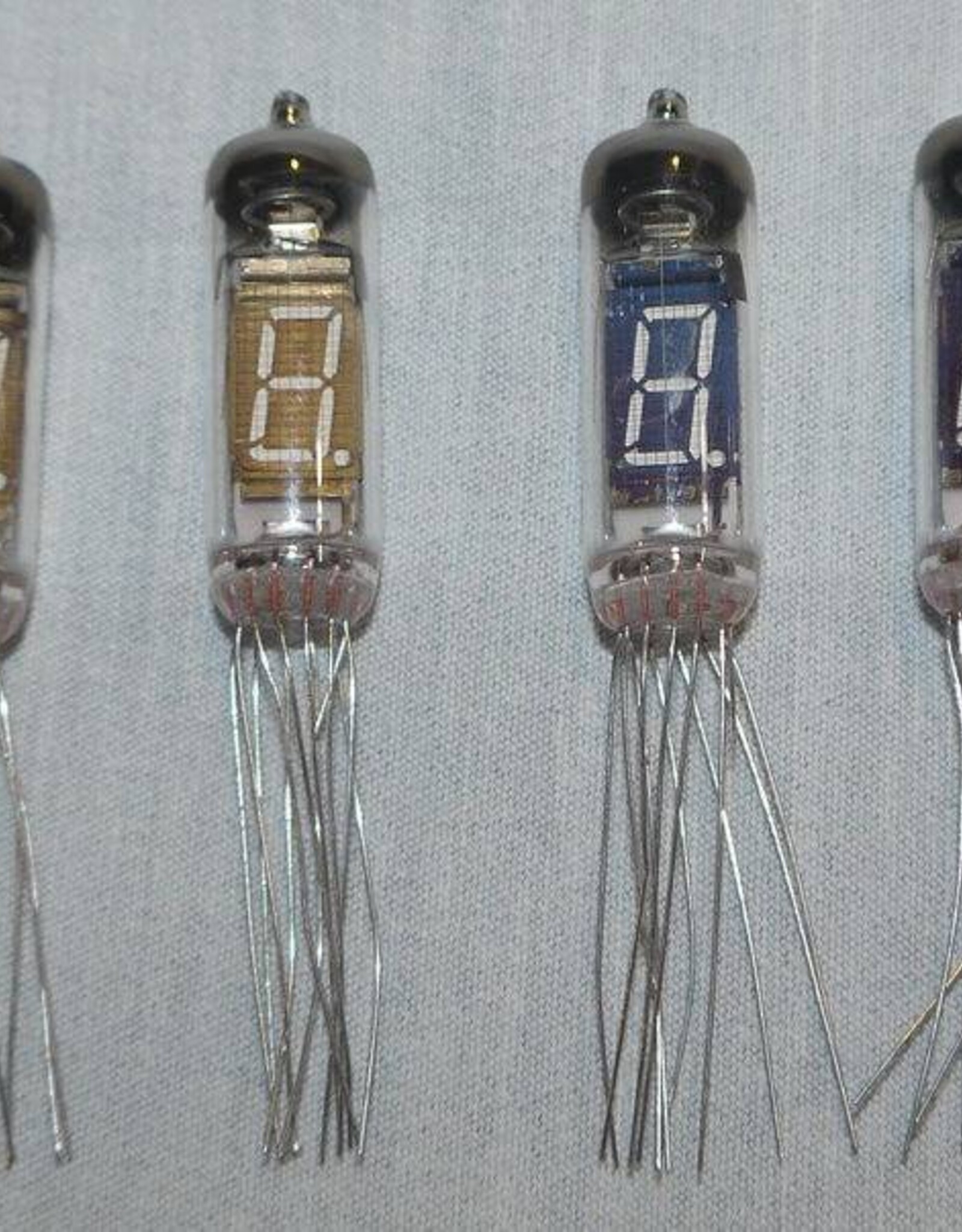 Nixie IV-6 (ИВ-6) VFD Buis, Post USSR, Vintage
