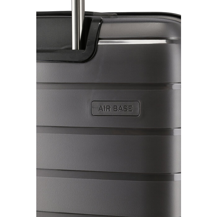 Travelite Air Base M 4-wiel trolley 71-82L antraciet