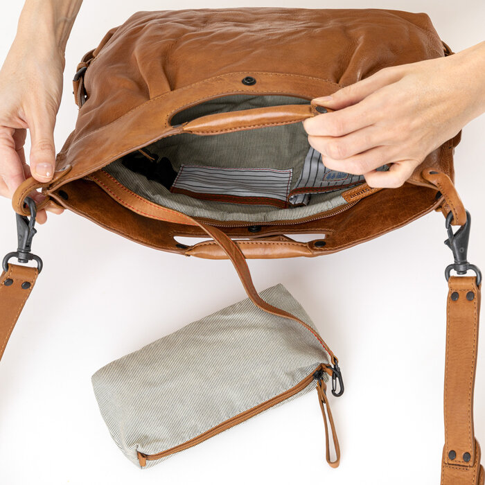 Aunts&Uncles Mrs. Muffin leren schoudertas caramel