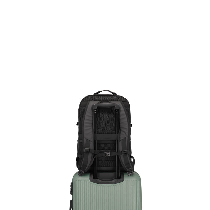 Travelite Travelite Basics 17" laptop-rugtas zwart