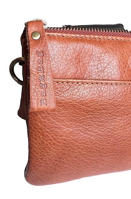 BAG2BAG BAG2BAG Dover schoudertasje porto cognac