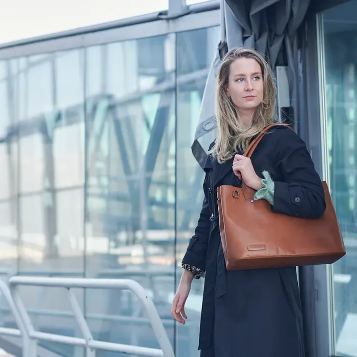 Plevier Plevier Amber 15.6" Laptop-shopper cognac