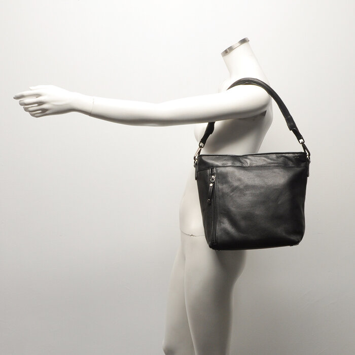 Berba Lucca schoudertas zwart