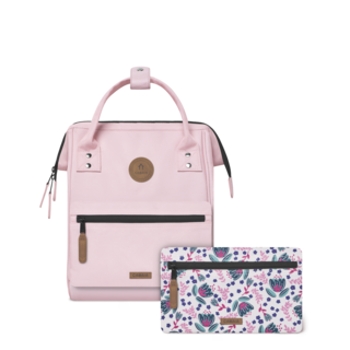 Cabaia Adventurer small rugtasje Ouidah baby pink