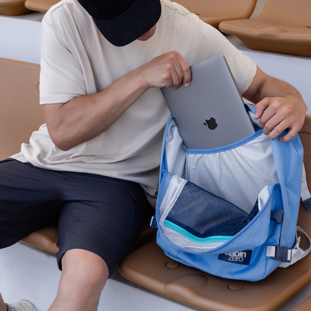Cabin Zero Classic 28L cabin backpack-underseater Infinity Blue