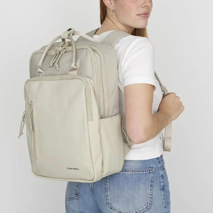 New Rebels New Rebels Milwaukee Bruce 15.6" handel backpack beige