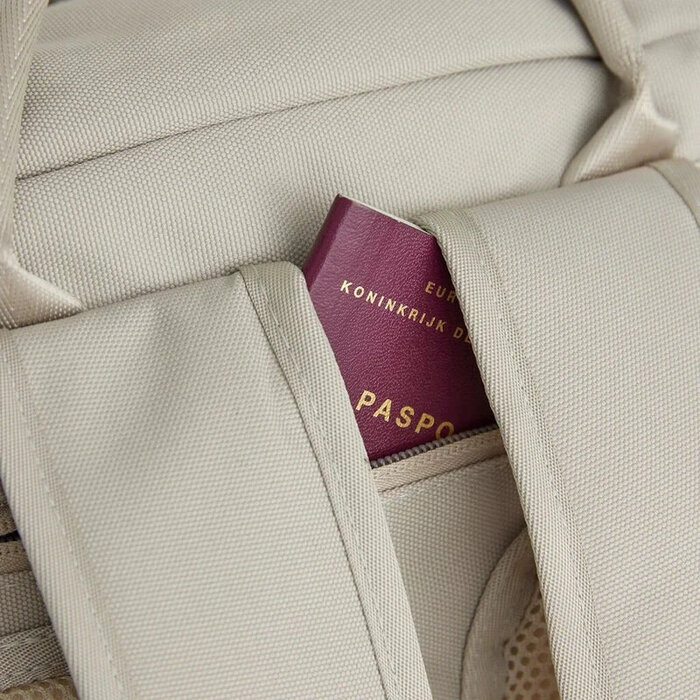 New Rebels New Rebels Milwaukee Bruce 15.6" handel backpack beige