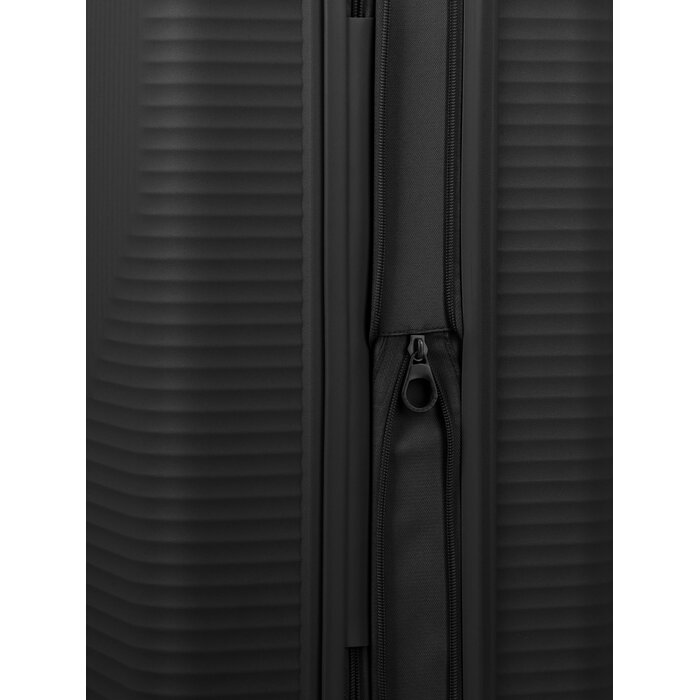 Travelite Travelite Air Stripe Medium EXP.  75-86L-3.5kg zwart