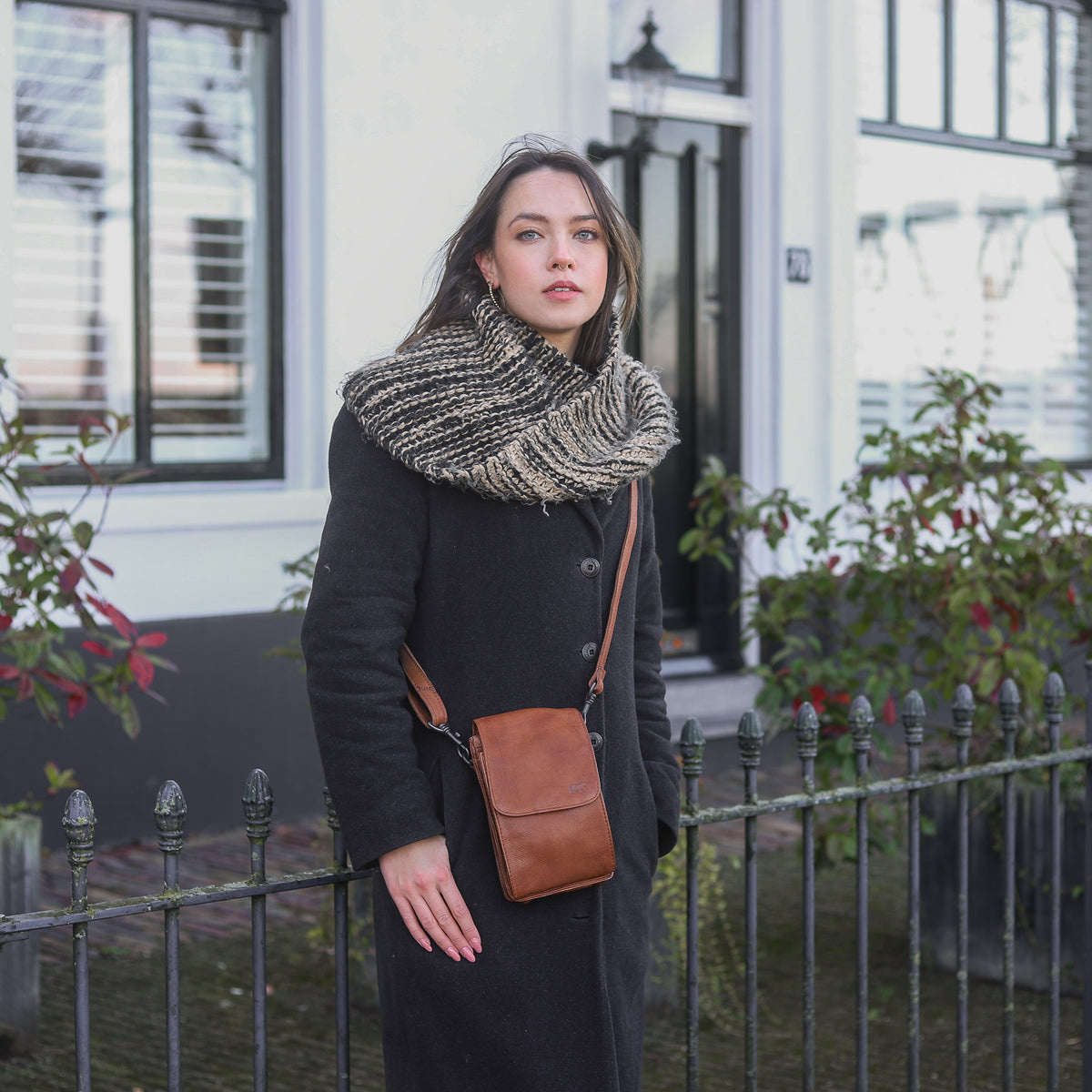 Bear Design Bear Design Robbie 2.0 telefoon-schoudertasje bordeaux