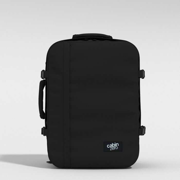 Cabin Zero Classic 44L ultra light absolute black