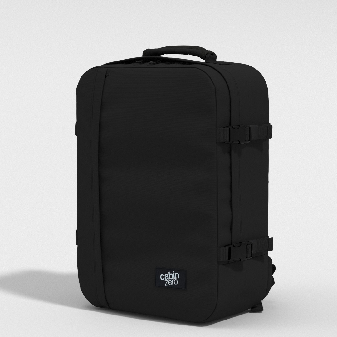 Cabin Zero Classic 44L ultra light absolute black