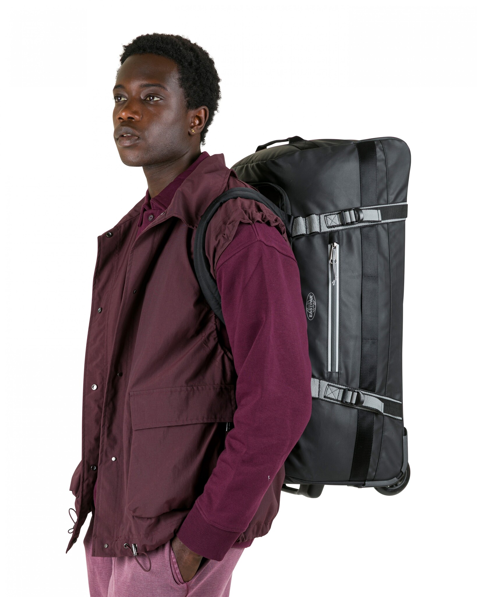 Eastpak Duffel Pack Wheel M 60L reistas op wielen tarp black