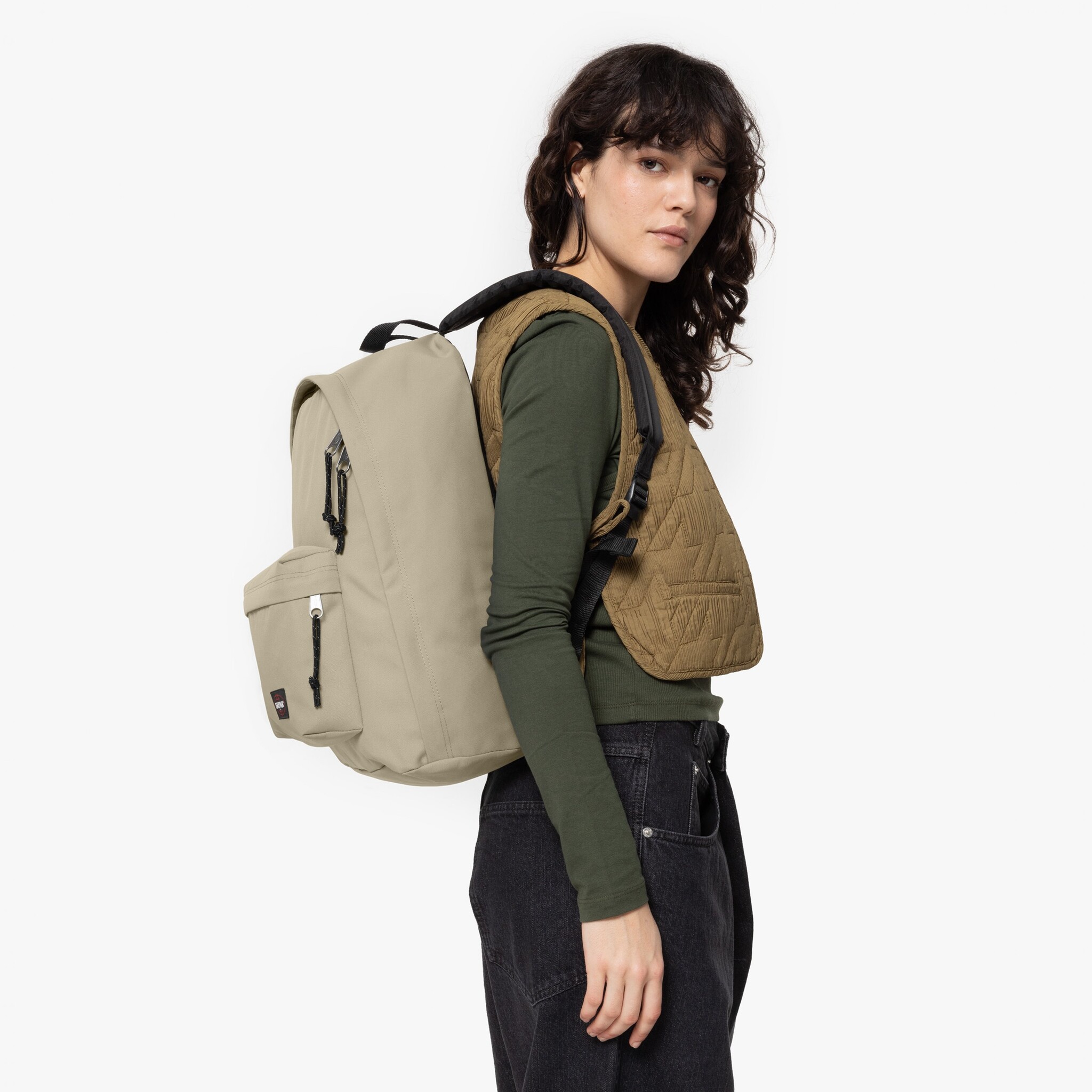 Eastpak Out of Office 27L 15.4" laptop-rugzak beach beige
