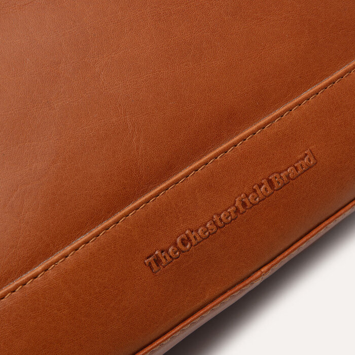 Chesterfield Chesterfield Anzora reporter-schoudertas cognac