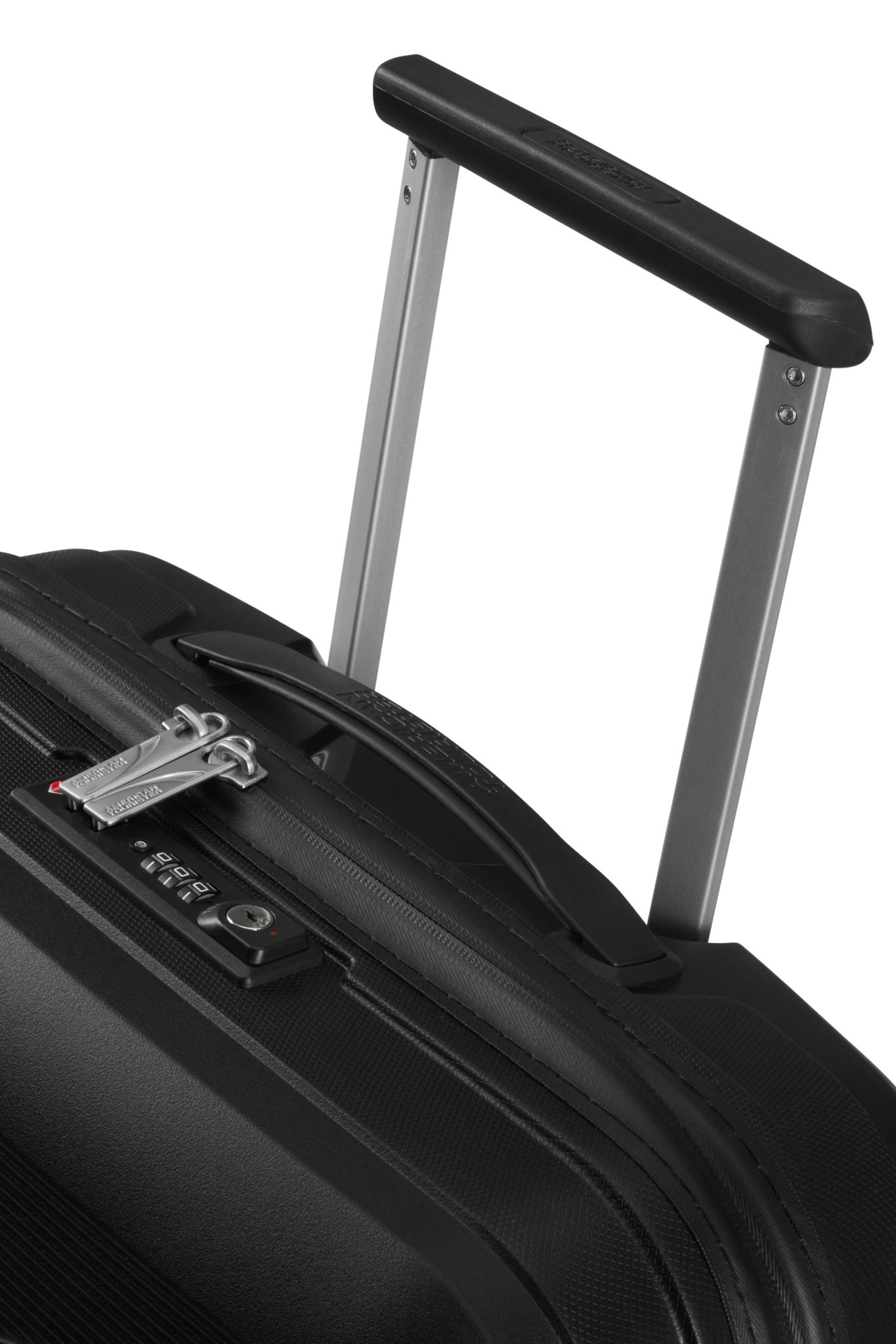American Tourister Airconic reiskoffer spinner 77-101L-3.2KG onyx black