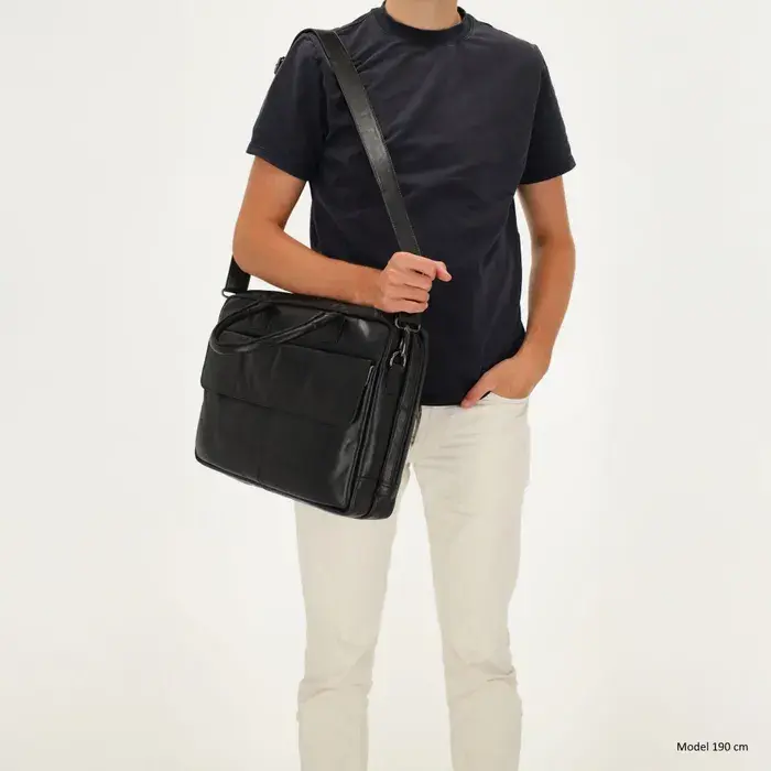 Hide&Stiches Hide & Stitches Porto Laptoptas 15,6 inch zwart