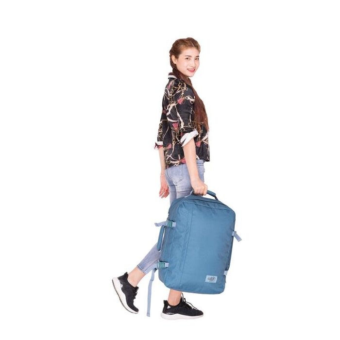 Cabin Zero CabinZero Classic 44L ultra light aruba blue