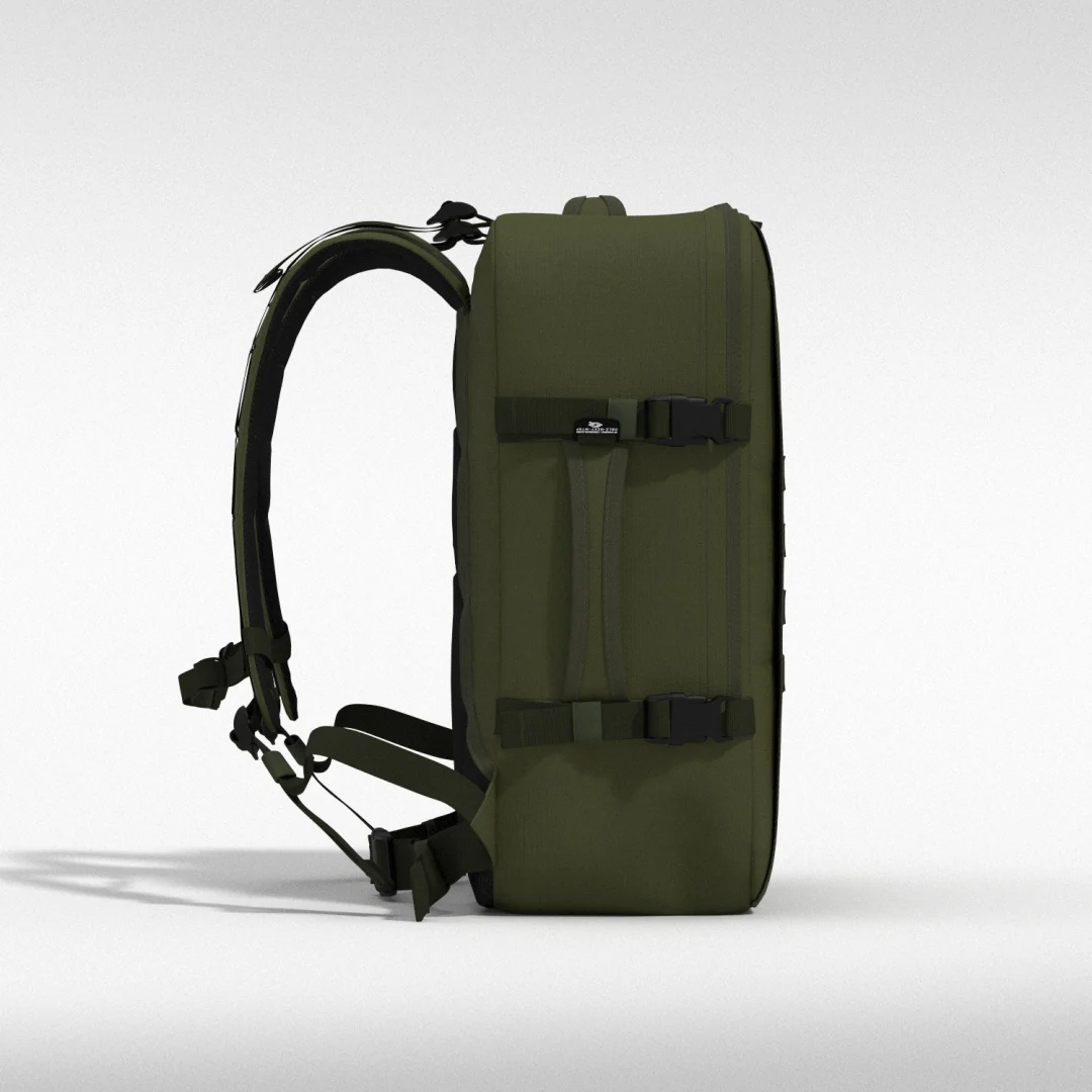 Cabin Zero CabinZero Military 44L cabin backpack military green