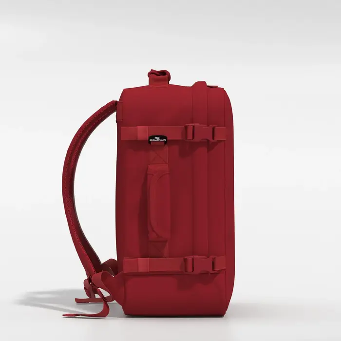 Cabin Zero CabinZero Classic 44L ultra light ketchup red