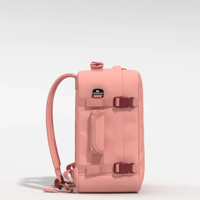 Cabin Zero CabinZero Classic 28L cabin backpack macaroon pink