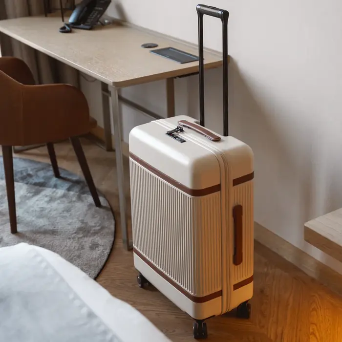 Chesterfield The Chesterfield Brand Zuna medium reiskoffer sandy beach