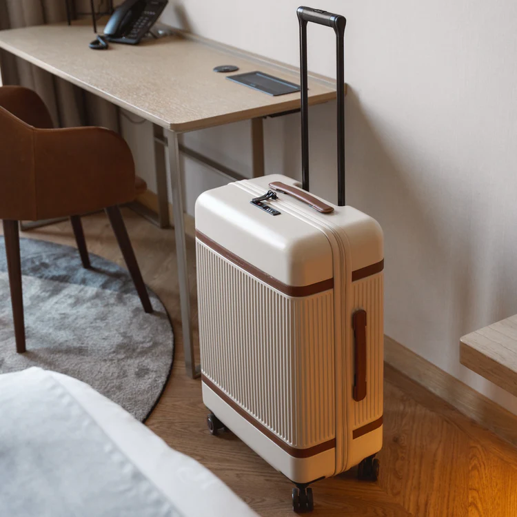 Chesterfield The Chesterfield Brand Zuna medium reiskoffer sandy beach