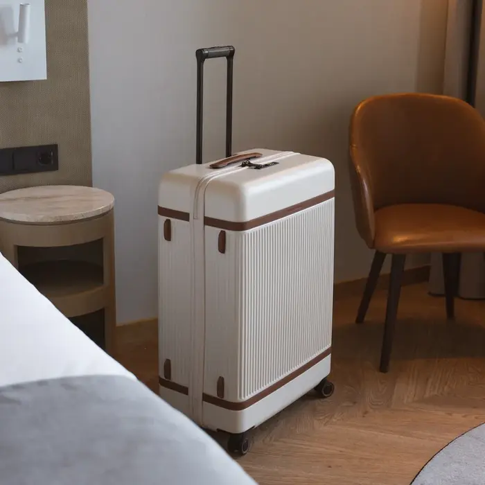 Chesterfield The Chesterfield Brand Zuna large reiskoffer sandy beach